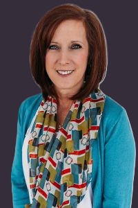 DEBBIE KEMP Headshot | Santa Rosa Chamber of Commerce